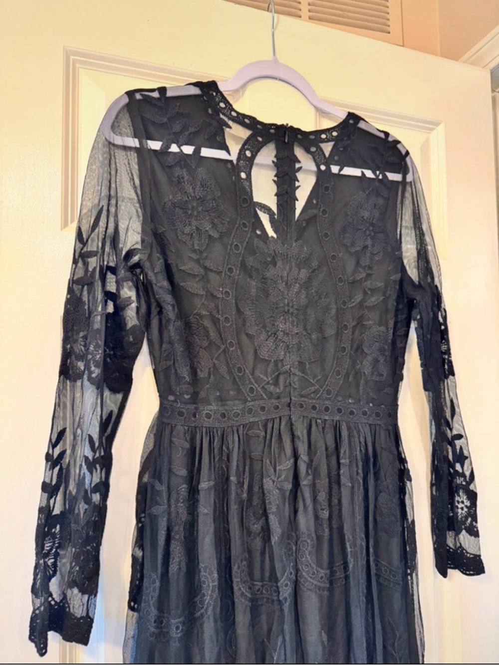 Altar’d State Dress - Picture 4 of 4